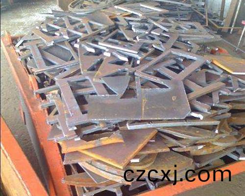 廢舊(jiu)鋼(gang)材(cai)迴收
