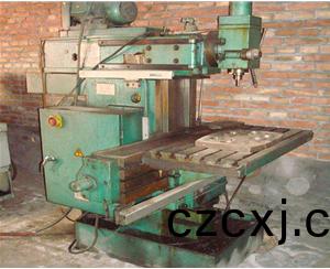 機(ji)牀設(she)備(bei)迴收